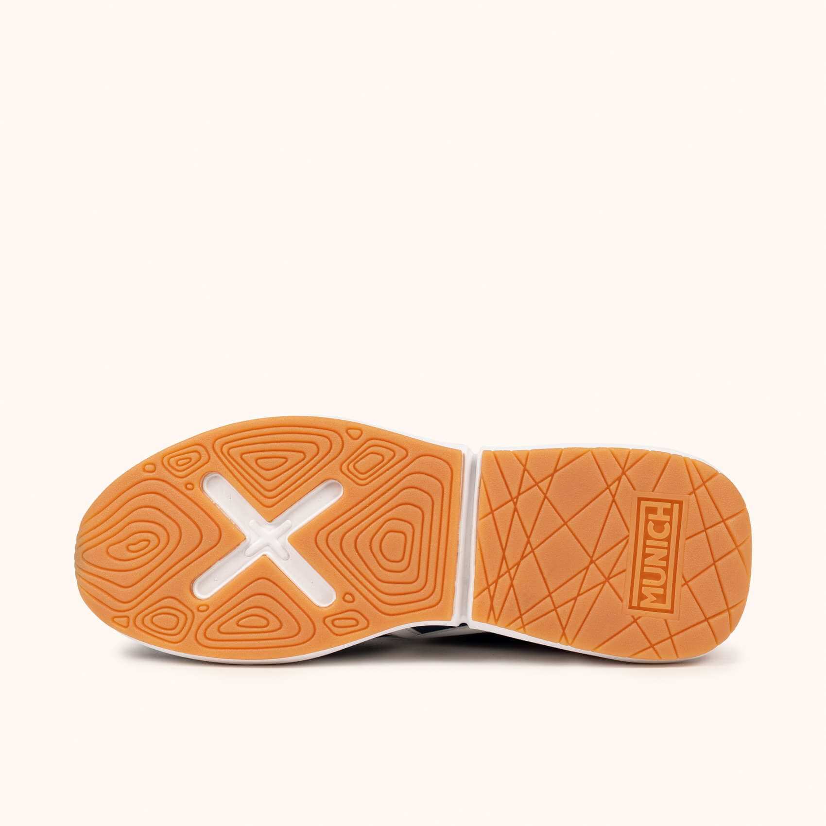 MUNICH VERSUS 116 - Image 6